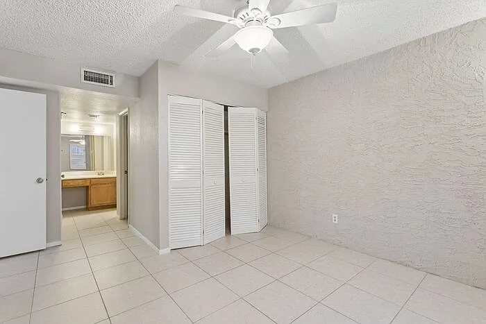 4444 E Paradise Ln #129 — Photo 11
