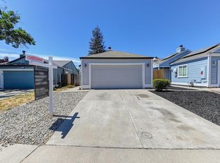 3032 Twin Creeks Ln, Rocklin, CA 95677