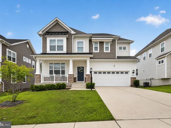 4294 Shakespeare Cir, White Plains, MD 20695
