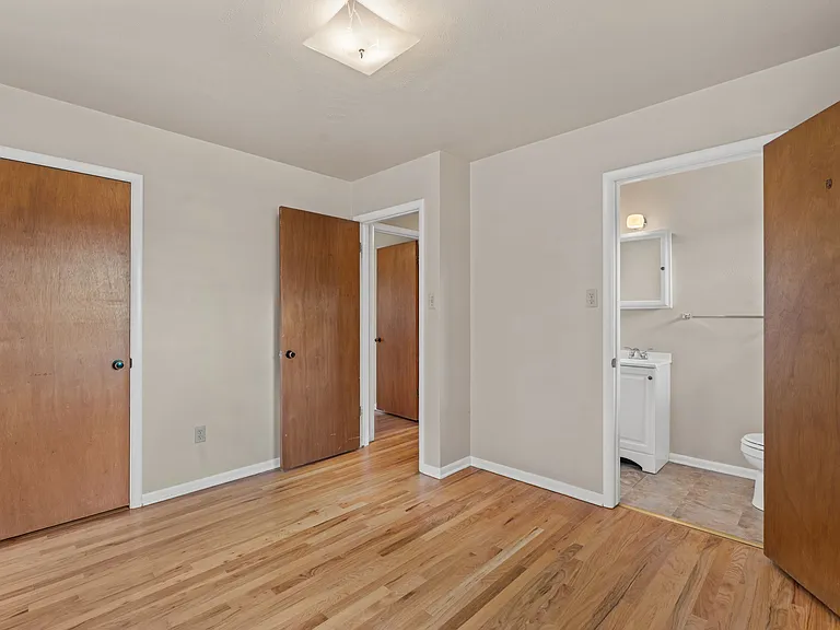 1713 Yuma St — Photo 9