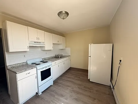 288 Prospect St #8