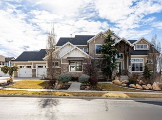 910 S Pace Pl, North Salt Lake, UT 84054