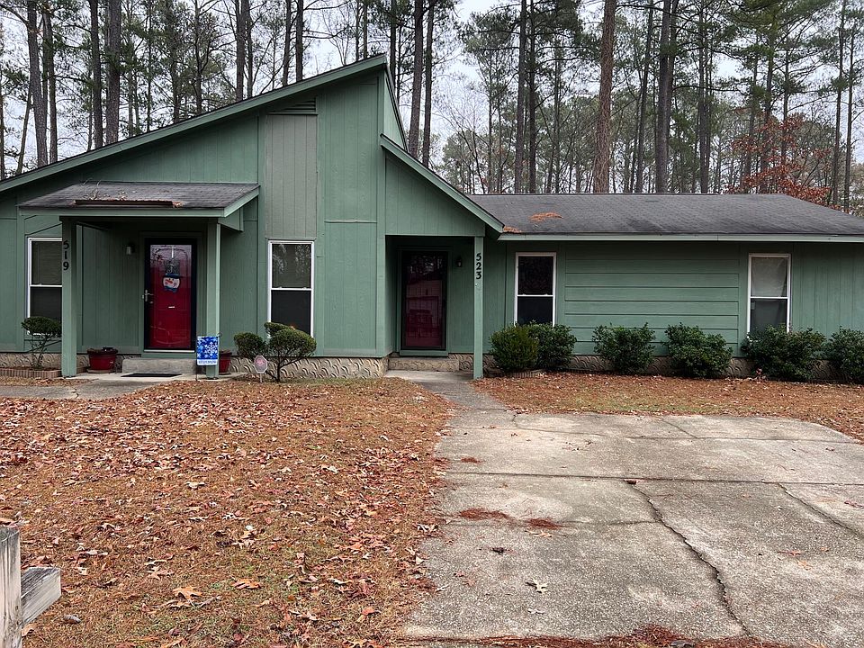 1st image of 523 Crooked Creek Ct #523