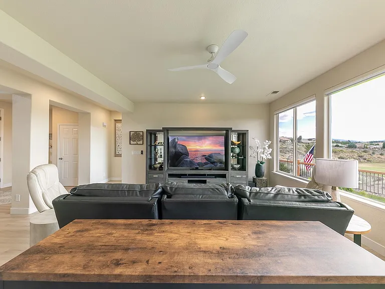 3310 Ten Mile Dr — Photo 11