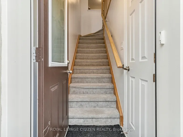 526 Whites Hill Ave #B — Photo 10