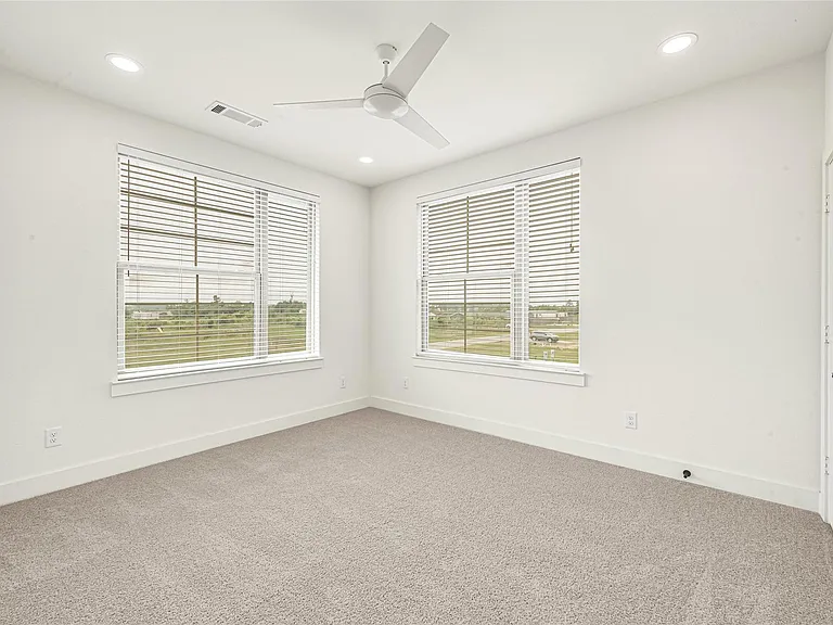 659 Road 5846 — Photo 19