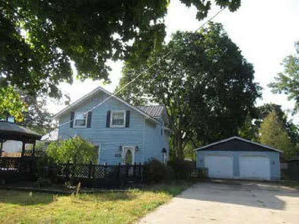 2569 Harding Ave, Muskegon, MI 49441