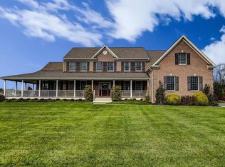 9 Maidstone Ct, East Brunswick, NJ 08816