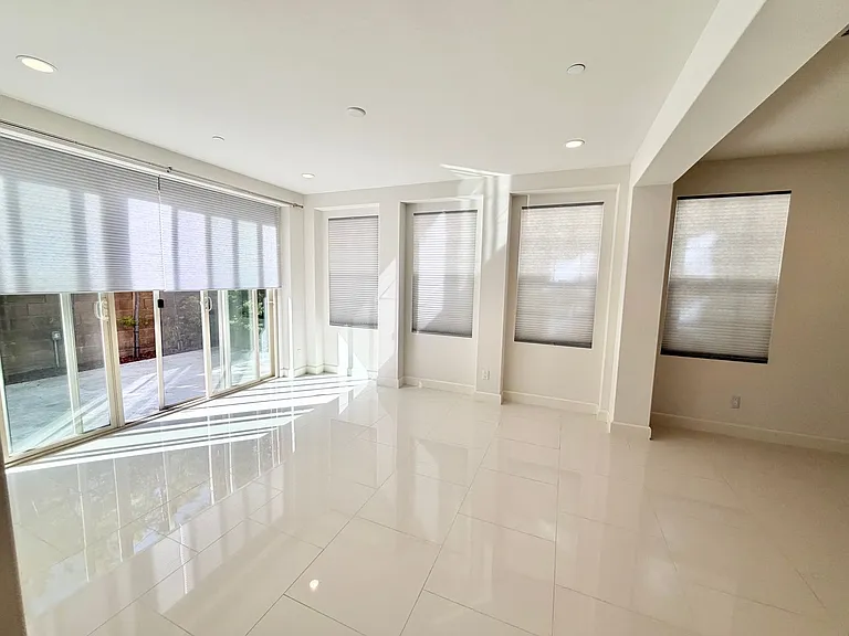 110 Briar Rose — Photo 10