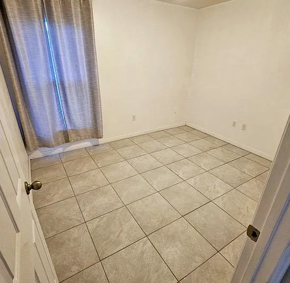 4703 Fairweather Ct — Photo 7