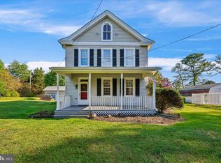 22165 Big Woods Rd, Dickerson, MD 20842