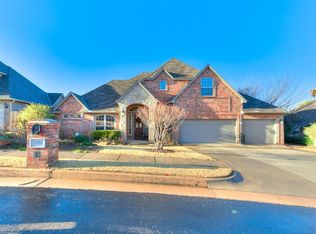 2701 Century Dr, Edmond, OK 73013