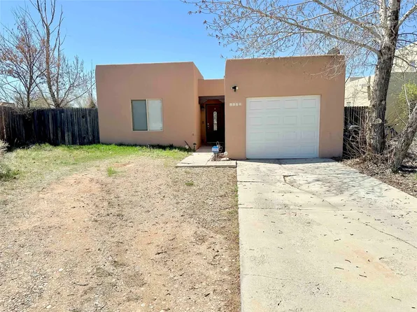1142 Senda Del Valle, Santa Fe, NM 87507