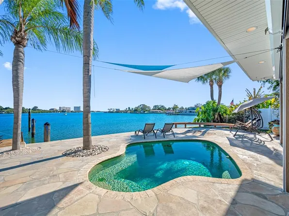 7804 Causeway Blvd S, Saint Petersburg, FL 33707