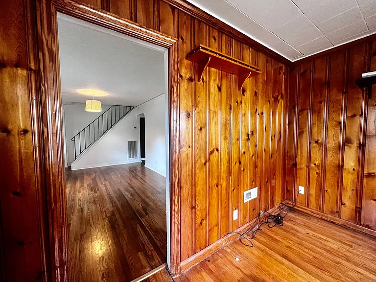 8121 Old Ocean View Rd — Photo 7