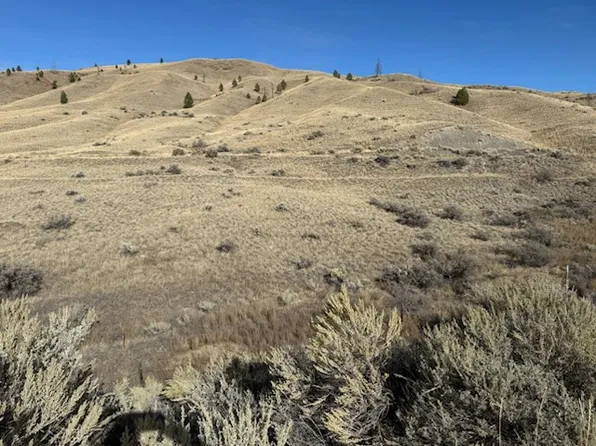 6781 Ashcroft Rd, Kamloops, BC V0K 2J0