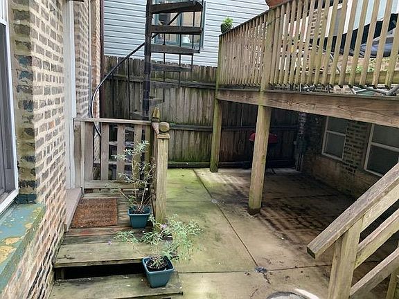 4th image of 1722 W Julian St APT 1R