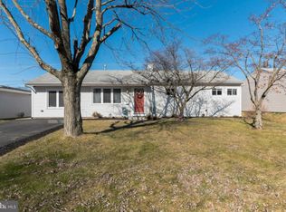 609 Beaumont Rd, Fairless Hills, PA 19030