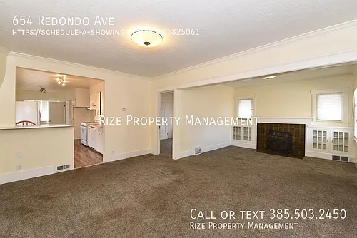 654 E Redondo Ave Photo 1
