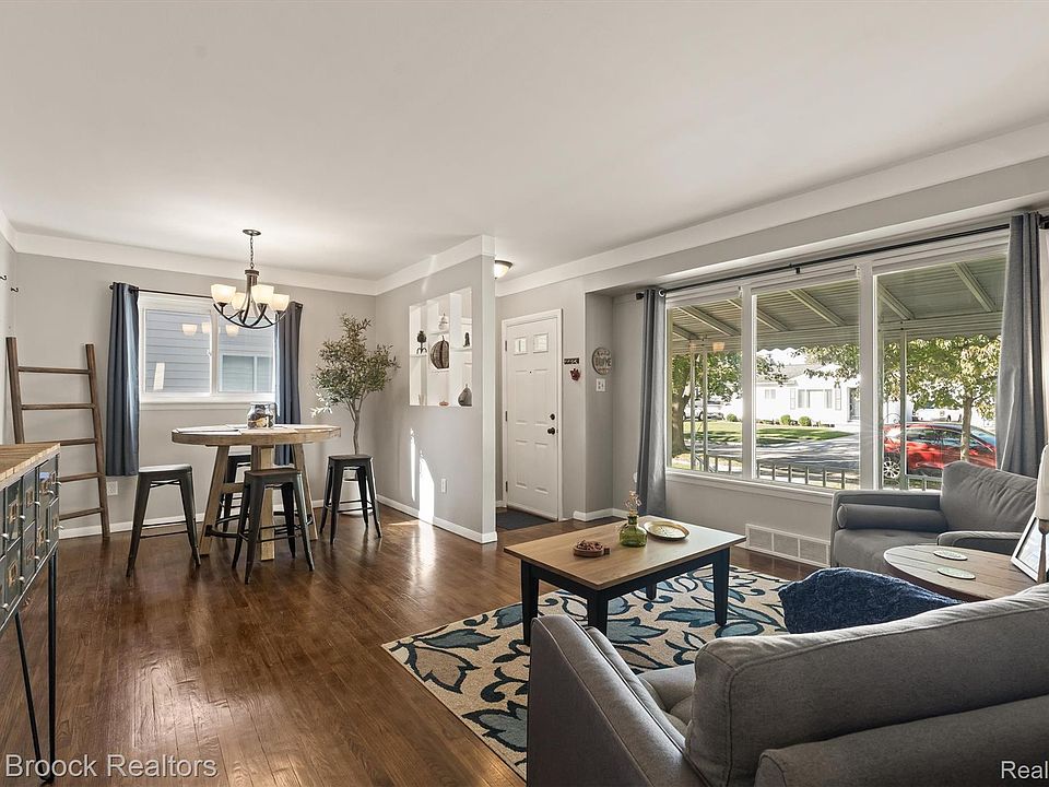 1602 Millard Ave, photo 6