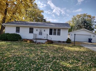 14850 Willowbrook Rd, South Beloit, IL 61080