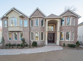 170 Haase Ave, Paramus, NJ 07652