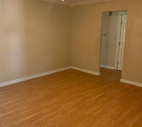 3rd image of 104 Burk Dr