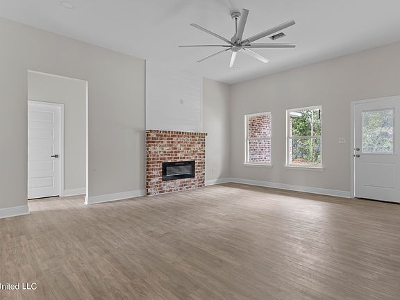 5th image of 1350 Aubin Blvd
