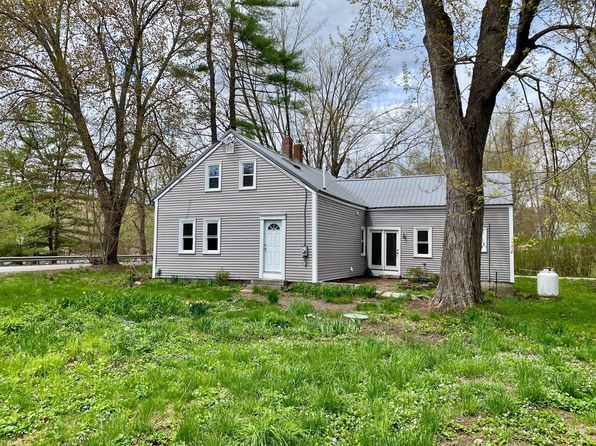 48 River Road, Buxton, ME 04093