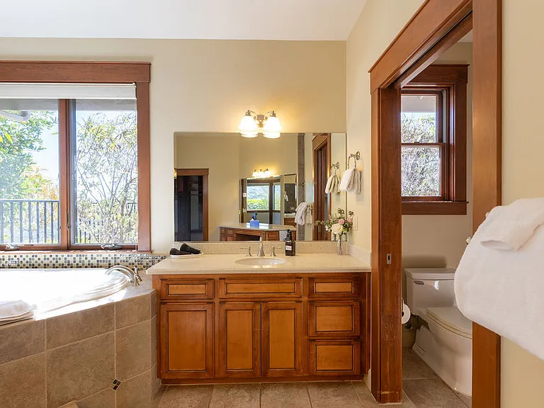 6525 Straw Ridge Rd — Photo 17