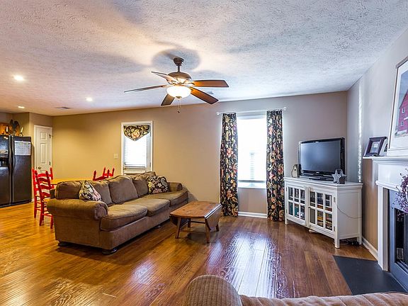 4th image of 2109 Coriander Ln
