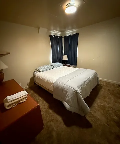 Bedroom 2- double bed, furnished, room darkening curtains, closet