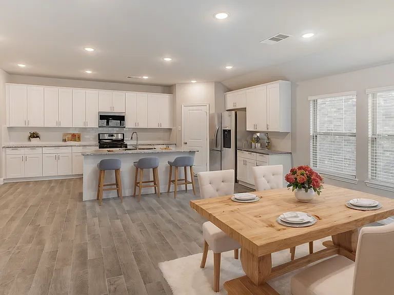 5917 Bellflower Dr — Photo 1