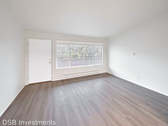 4th image of 12315 28th Ave NE APT 107