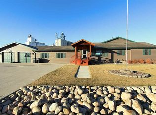 109 Berthold St NE, Berthold, ND 58718