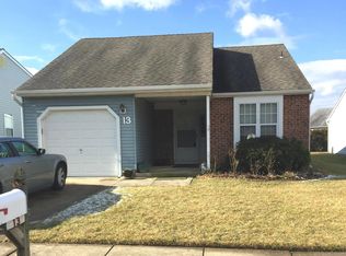 13 Ewing Ct, Mount Laurel, NJ 08054