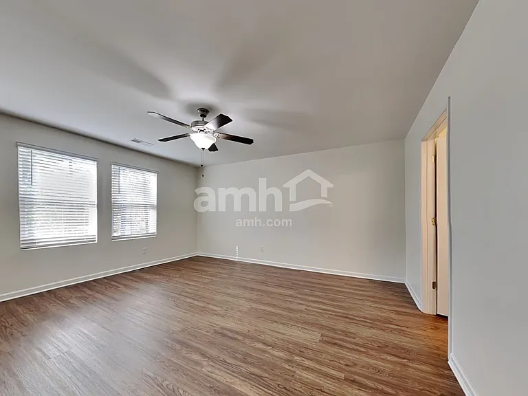 200 Orion Way — Photo 10
