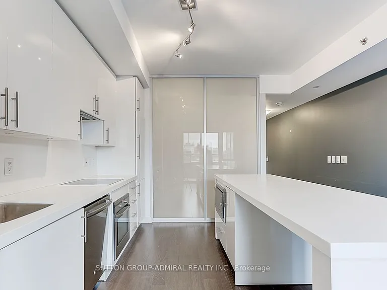 156 Portland St #403 — Photo 12