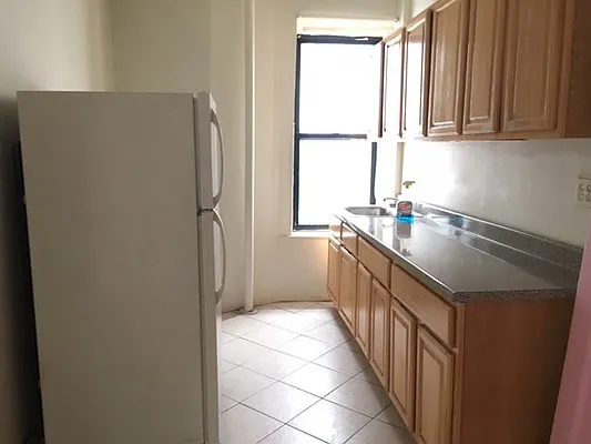 Rented by Lang Realty LLC | media 36