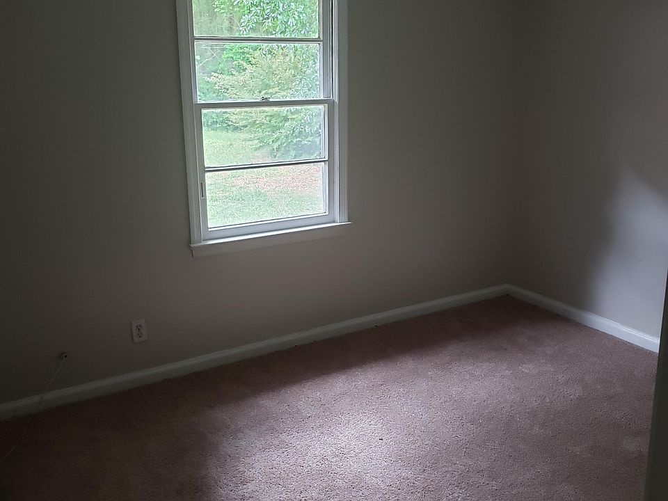 2nd image of 4079 Highway 20 SE