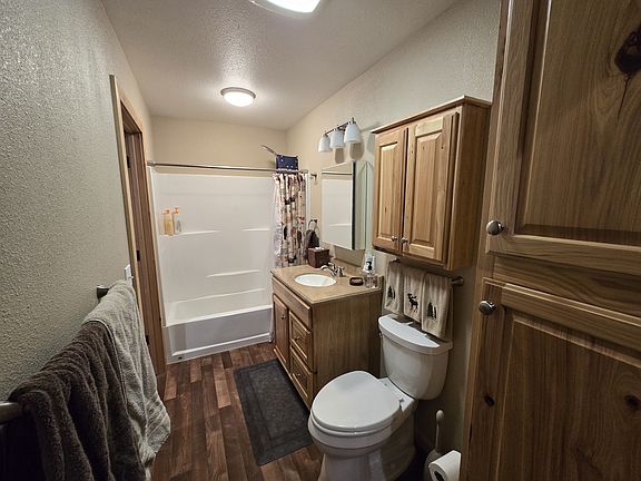 4th image of 4245 Indian Creek Dr