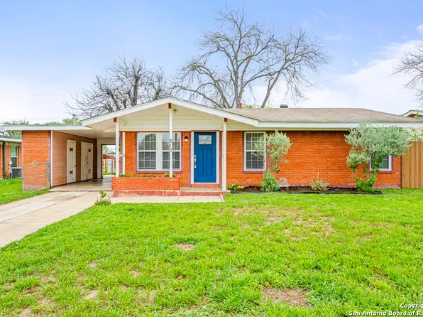 211 E VILLARET BLVD, San Antonio, TX 78221