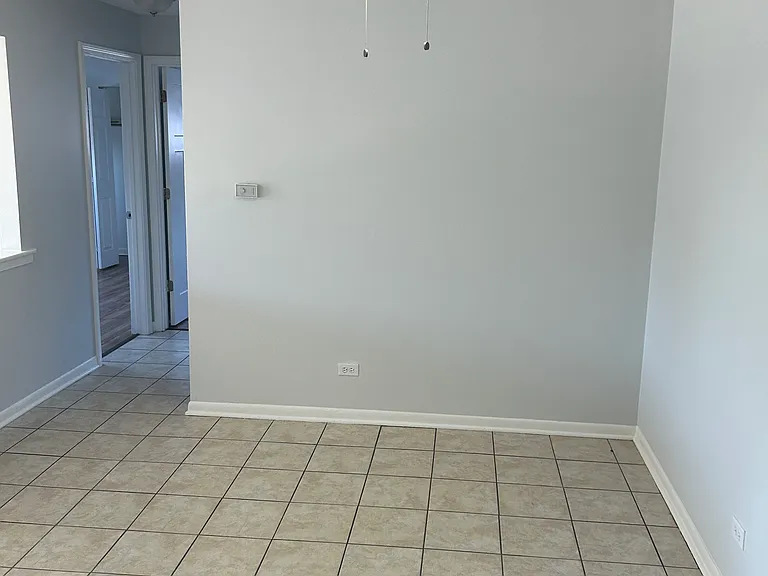10327 McVicker Ave #3 — Photo 5