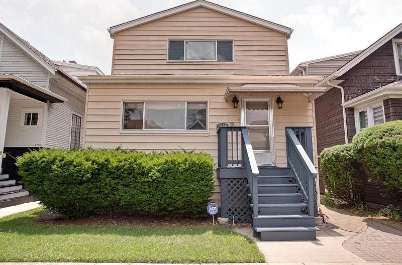 5229 W Berenice Ave, Chicago, IL 60641 | Zillow