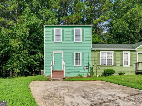 2041 Charter Mnr, Lithonia, GA 30058