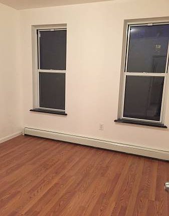 5th image of 55 Bay 14 St