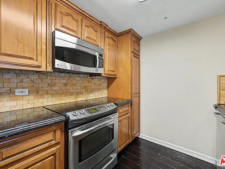 10535 Wilshire Blvd #510 — Photo 8