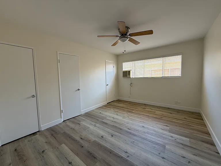 1030 N Edinburgh Ave #6 — Photo 10
