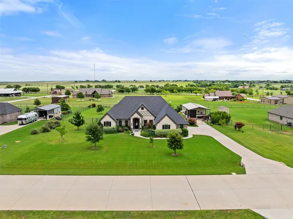 205 Buena Vista Dr, Godley, TX 76044
