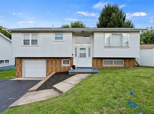 301 Leighton Ave, Syracuse, NY 13206